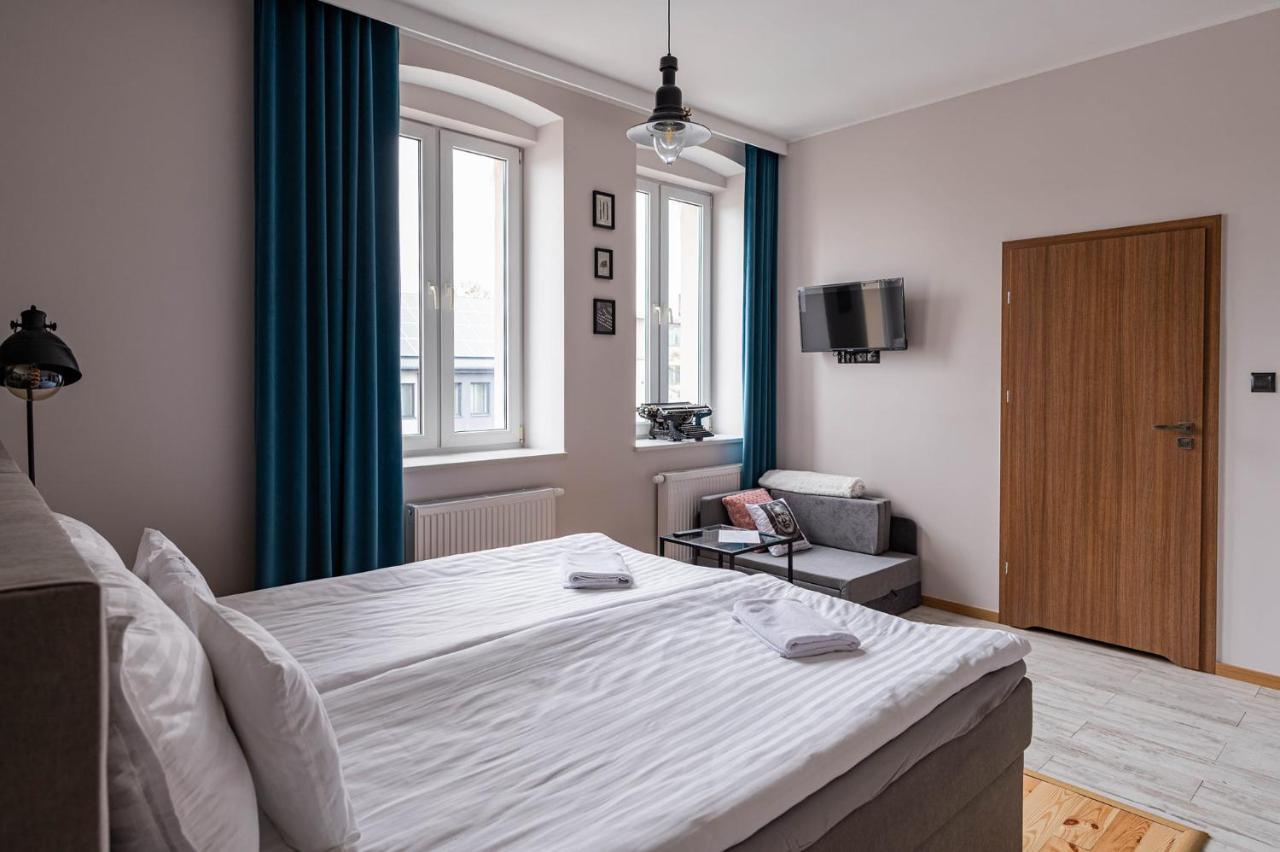 Apartamenty W Kamienicy Sieradz Ngoại thất bức ảnh